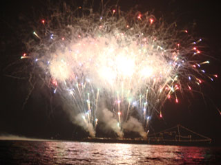 hanabi2007_03.jpg (19592 oCg)